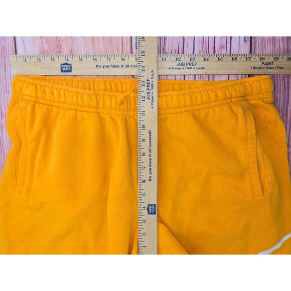 Nike Mens Orange Athletic Shorts 2XL - Picture 4 of 5